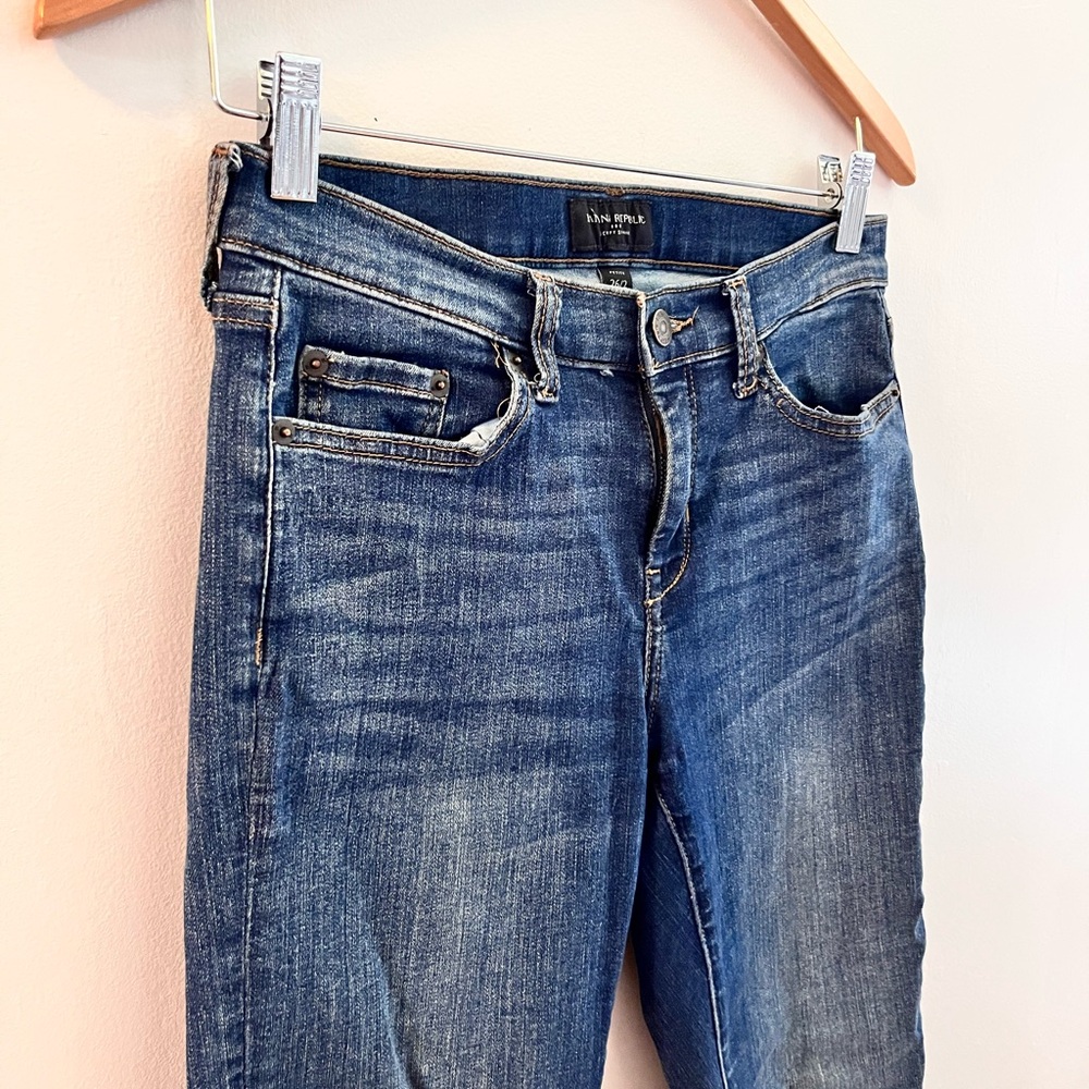Low Rise Skinny Jean - Picture 3 of 4